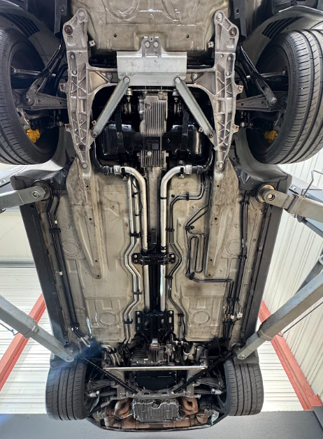 Nettoyage cryogénique d’une Porsche 911 à Paris – Résultat impeccable chez Frozen Garage