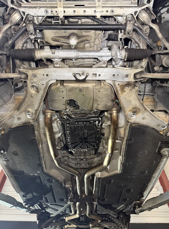 nettoyage cryogénique voiture de sport BMW M3 avant après Vincennes Paris