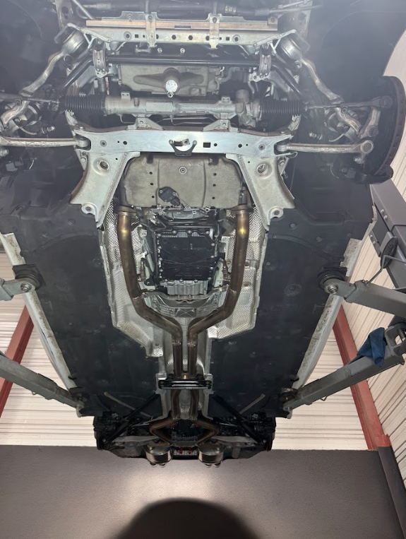 nettoyage cryogénique BMW M3 voiture de sport avant après Vincennes Paris