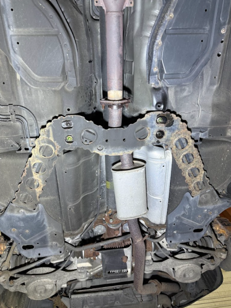 Restauration châssis Nissan 350Z : La cryogénie pour éliminer la rouille