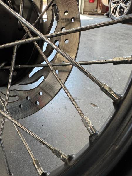 nettoyage jante à rayons rouillée cryogénie Bordeaux sud Ouest